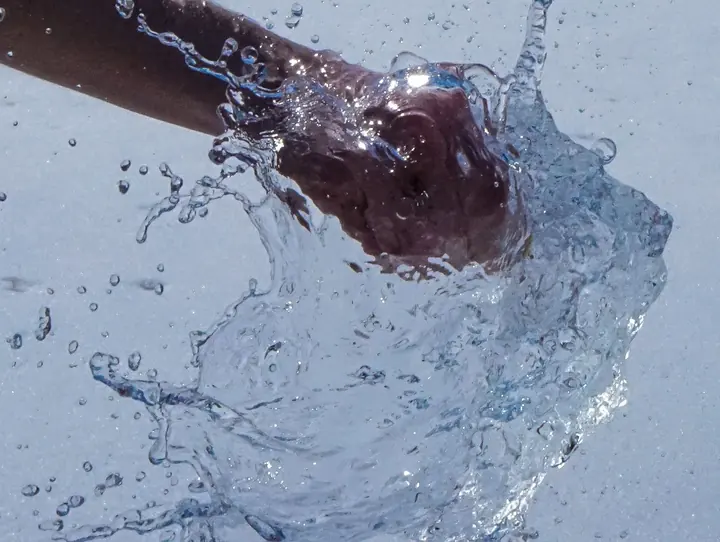 Splash. Studio by Miranda Johnson.